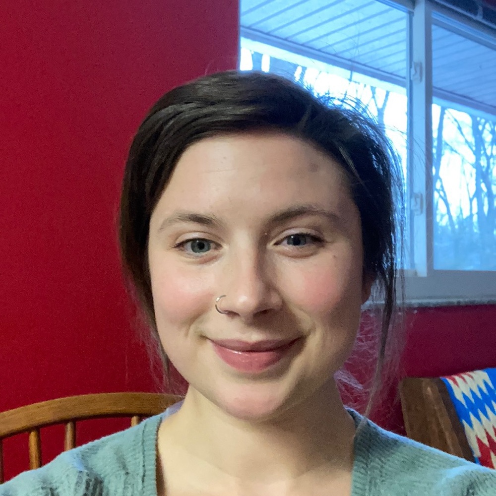 Meet your Posher, Leah